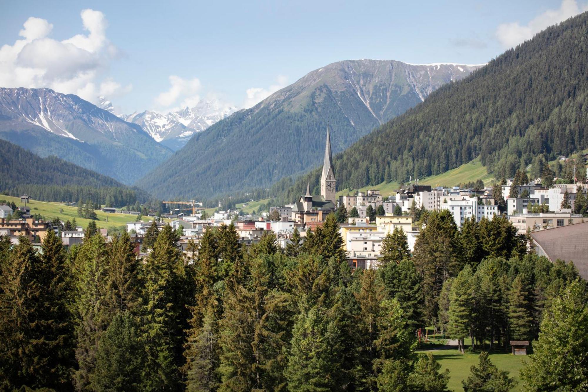 Hilton Garden Inn Davos Luaran gambar